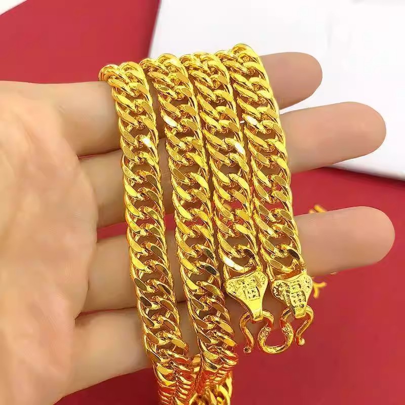 24K Gold-Plated Boss Necklace K8 - Image 3